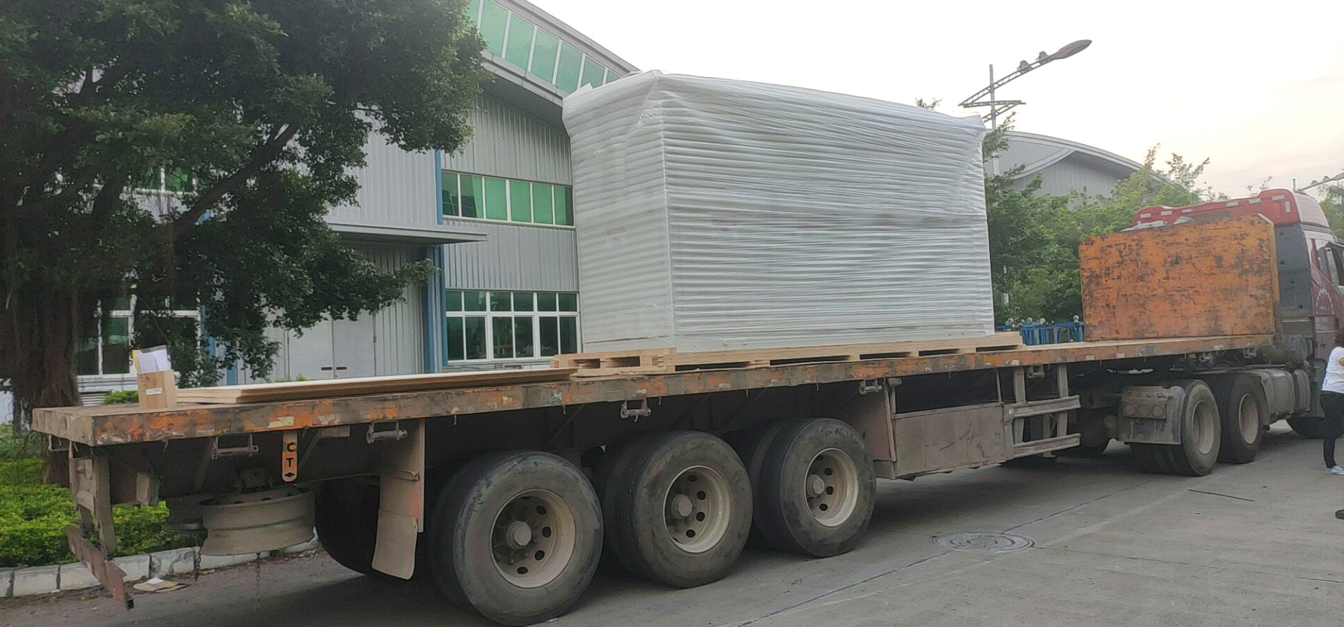 中港物流进出口，专业操作还看深圳东胜物流；深圳到香港物流,香港物流专线,一般贸易进口,中港物流,进出口代理