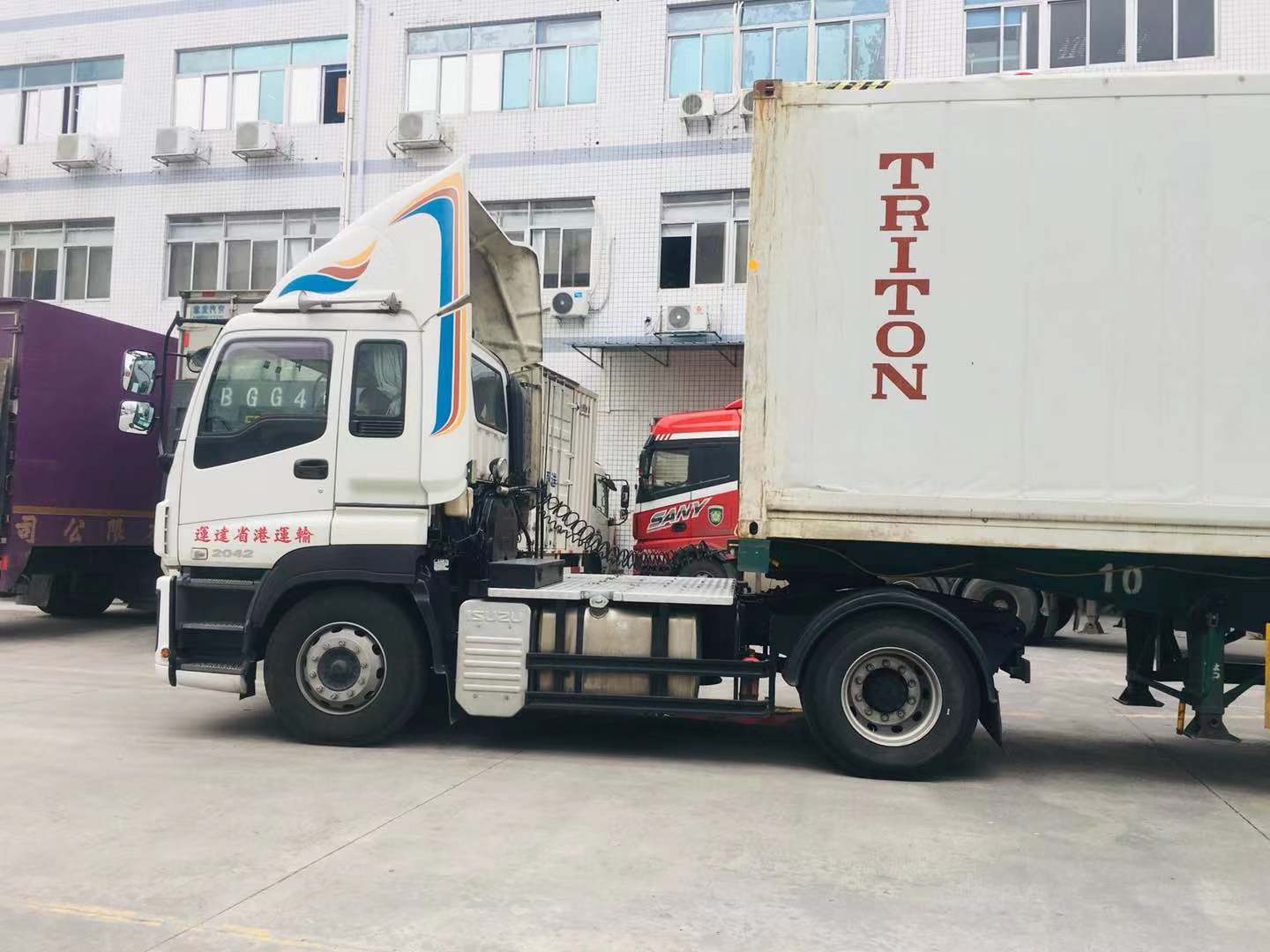 东胜物流冷藏车厢
