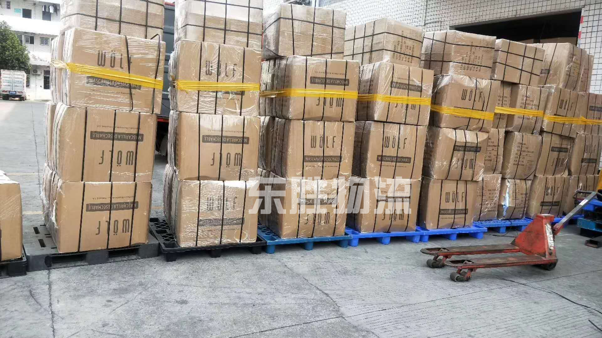 货物从香港中转进口，货物在香港仓库存放图