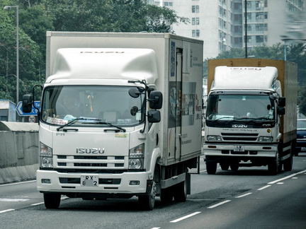 深圳到香港物流-15吨车专车运输到香港案例图